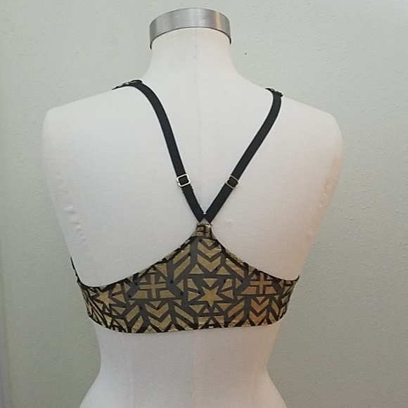 9.  🆕️  Free People Intimately Wonderland Bralette - Picture 4 of 7